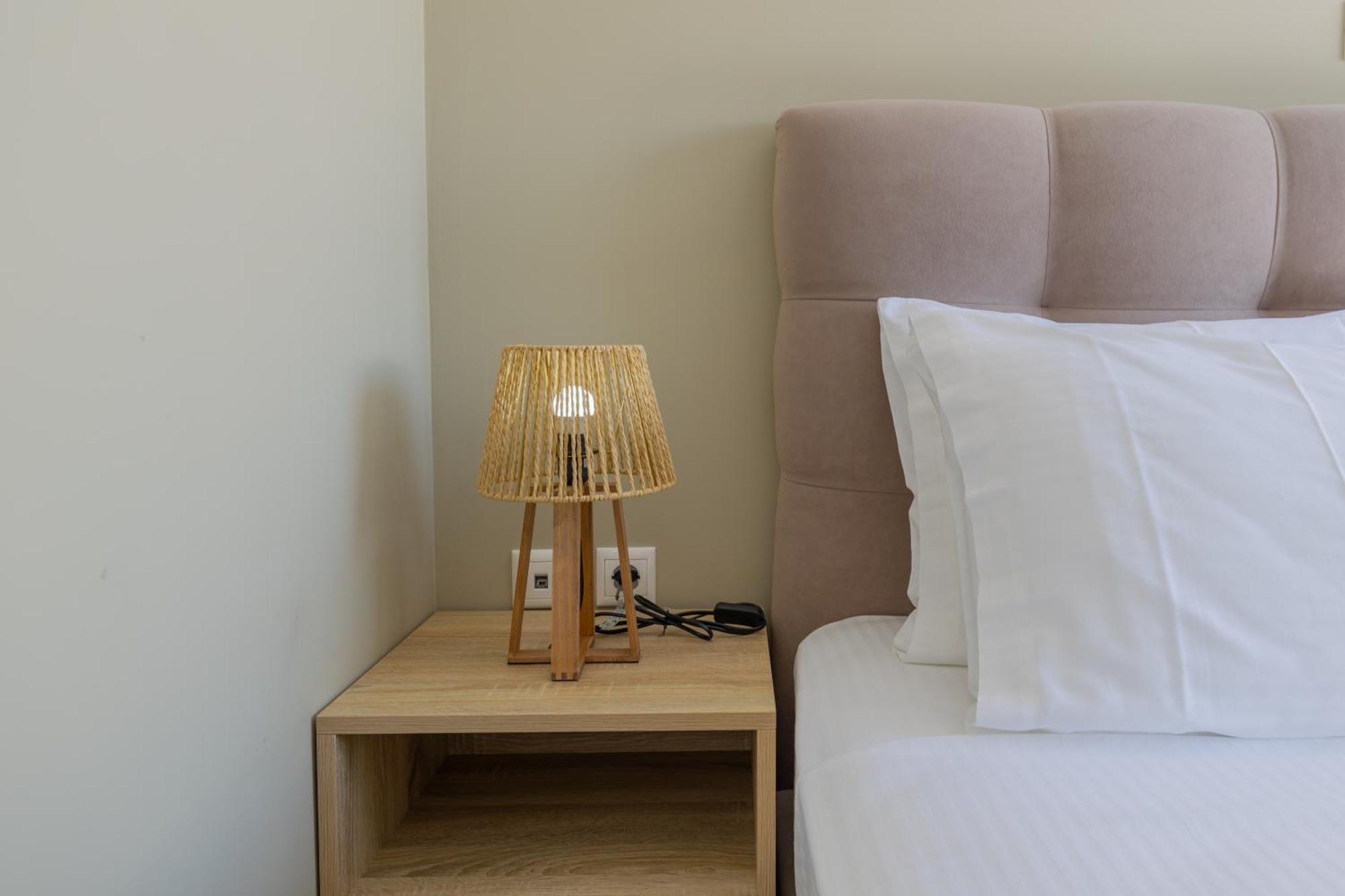 Taras Residence Karavádhos Екстериор снимка